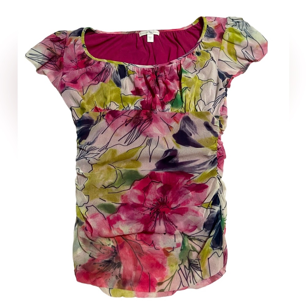 Darling Weston wear flowered shirt sz large but runs like a medium